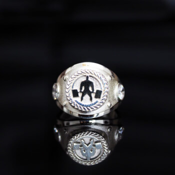 Печатка, кольцо с пауэрлифтером из серебра