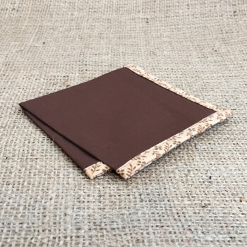 Коричневый нагрудный платок с цветочным кантом