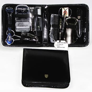 Дорожный набор с необходимыми аксессуарами